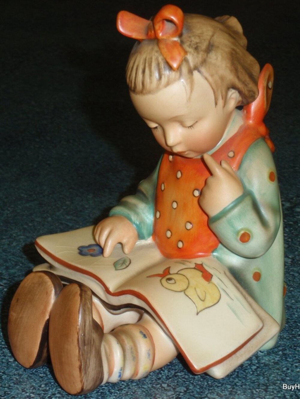 1950s Girl Bookworm Goebel Hummel Figurine #3/I TMK2 FULL BEE - LARGE VERSION!